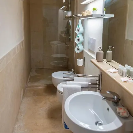 Marco's House - Ortigia Wifi Apartment